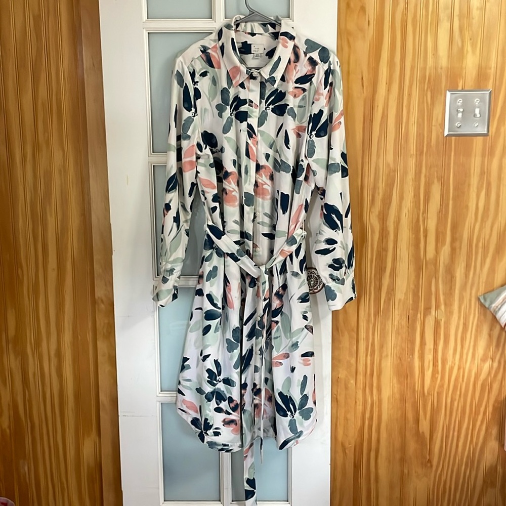 A New Day Women’s dress with waistband tie.